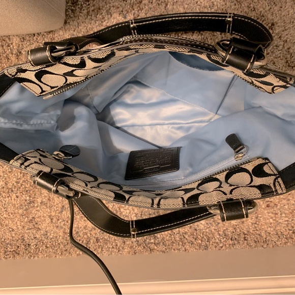 Vintage Signature Collection Coach Purse - Black - Picture 5 of 9